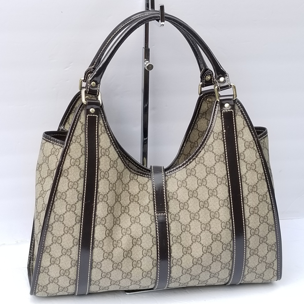 Gucci GG Supreme Vintage Bardot Hobo Shoulder Bag - Picture 6 of 16
